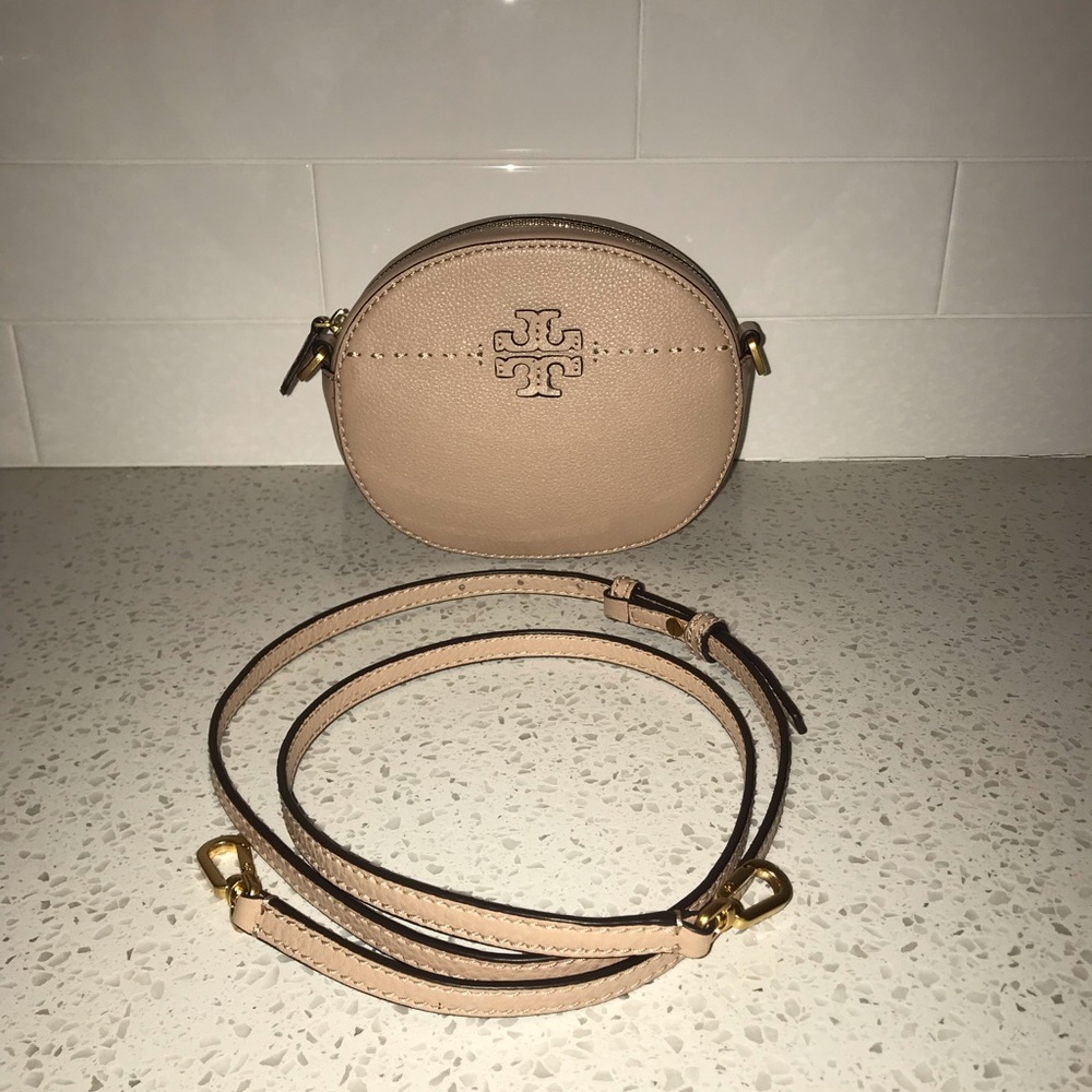 ❤️❤️ Tory Burch Tan Crossbody Tassel Bag
